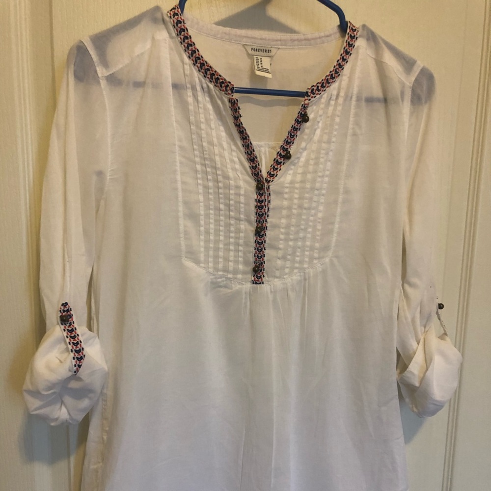 Forever 21 blouse size M.